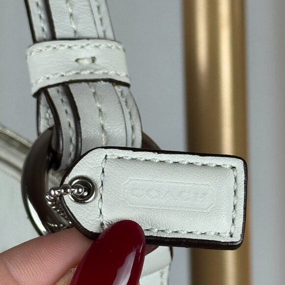 Vintage Coach 2005 East West Demi Bag 3551 Soho Buckle RARE Y2K - Picture 6 of 11